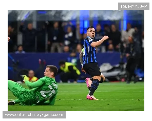 劳塔罗抢断后一条龙破门，国米全场沸腾